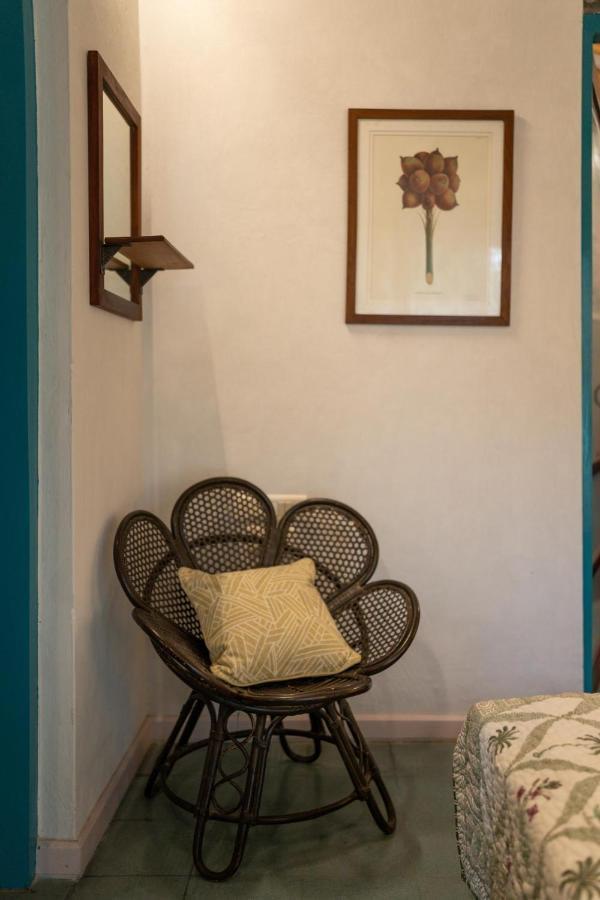 Lohonostays Bamboo House Sadhrana Bagh Гургаон Екстериор снимка