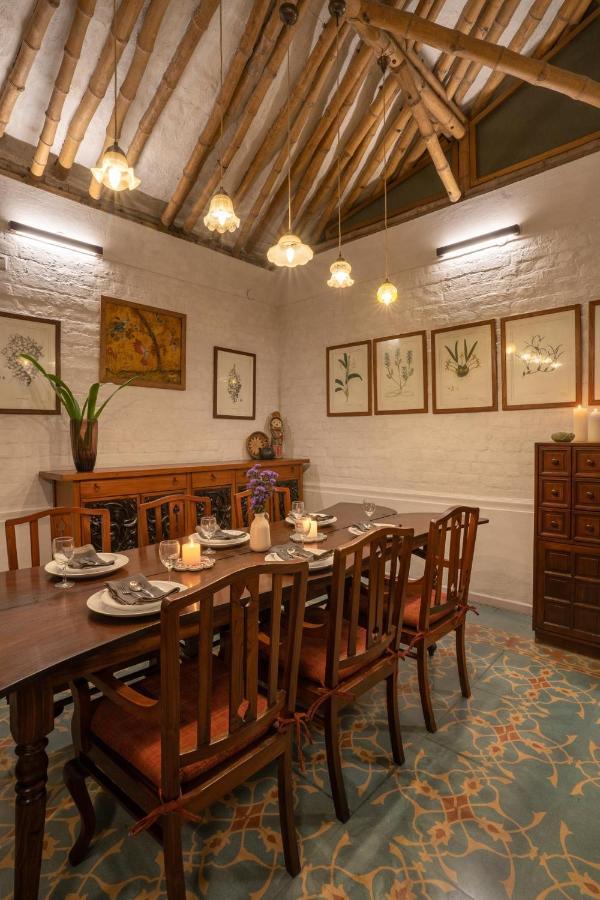 Lohonostays Bamboo House Sadhrana Bagh Гургаон Екстериор снимка